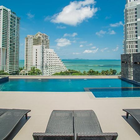 Serenity Pattaya Beach Bagian luar foto