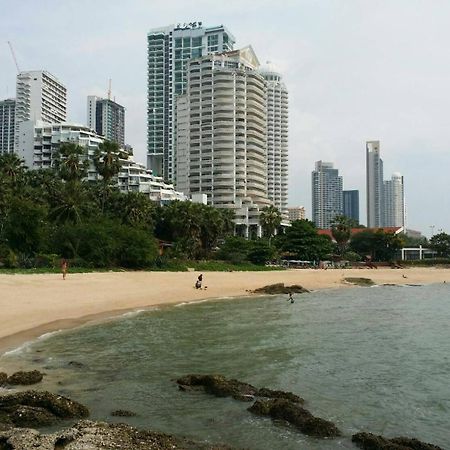 Serenity Pattaya Beach Bagian luar foto