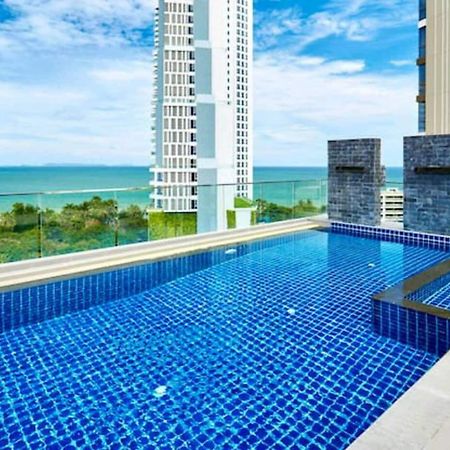 Serenity Pattaya Beach Bagian luar foto