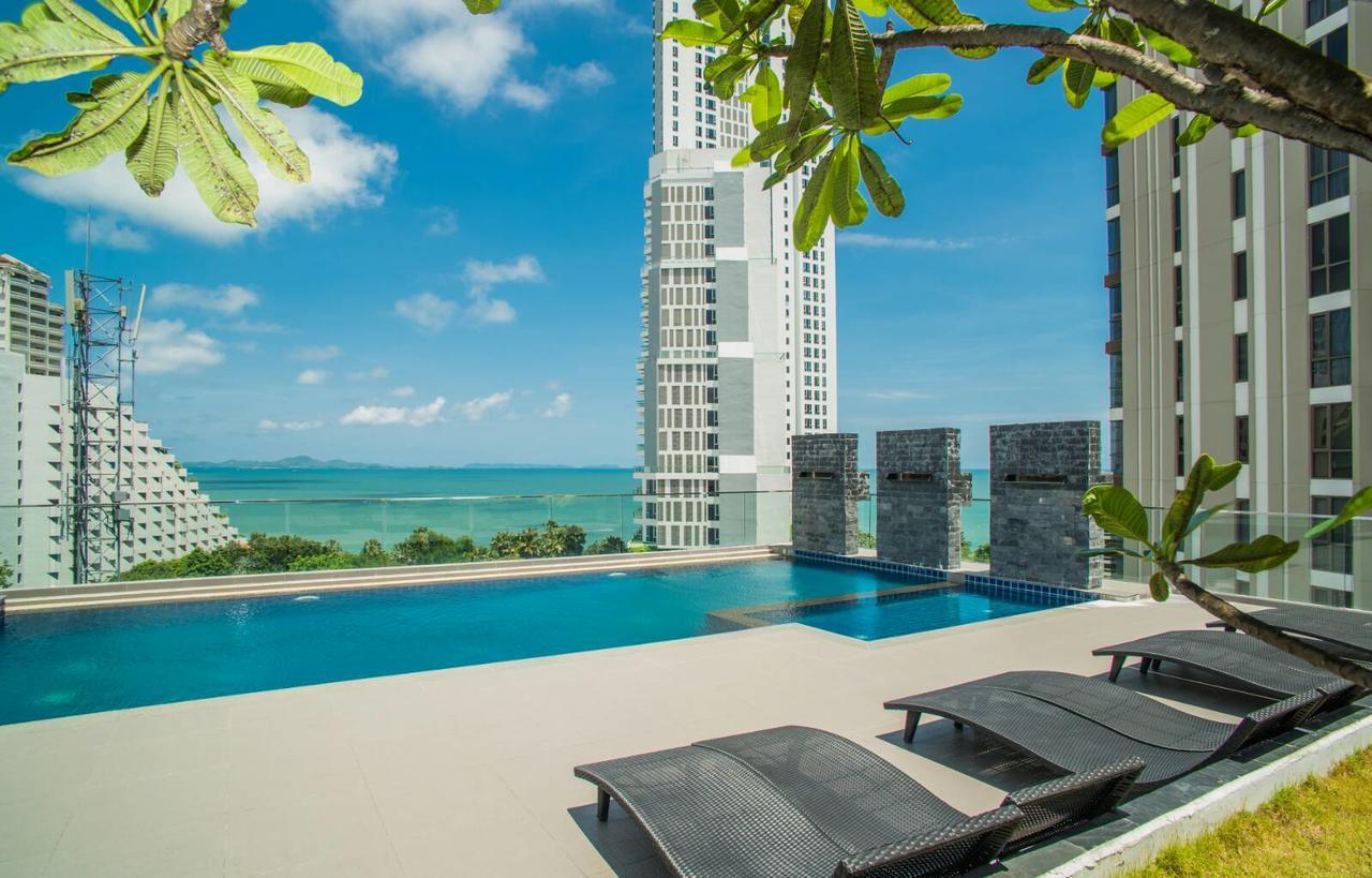 Serenity Pattaya Beach Bagian luar foto