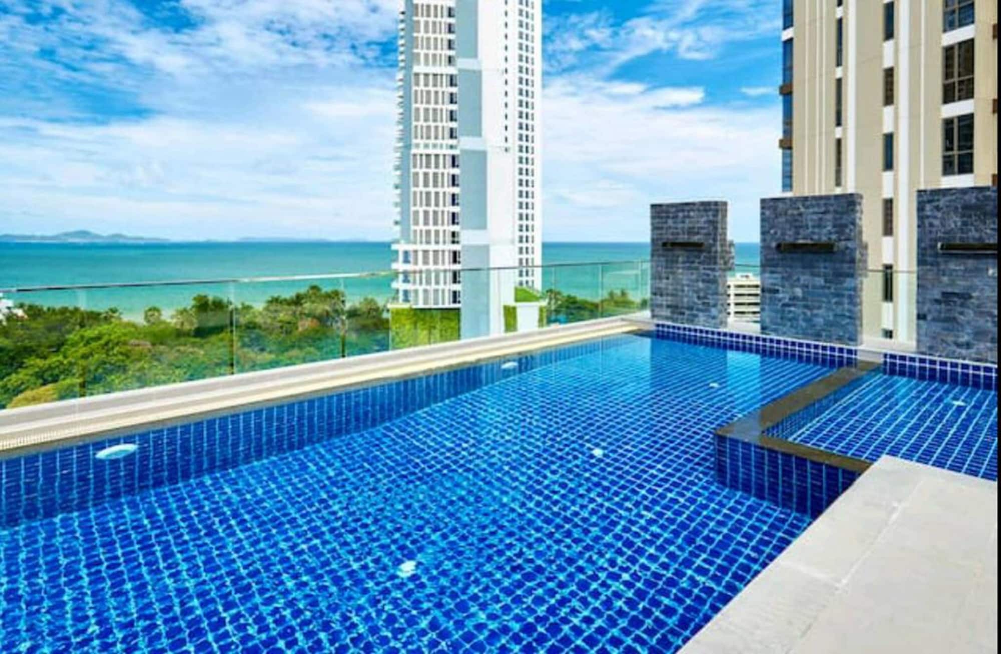 Serenity Pattaya Beach Bagian luar foto